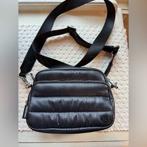 Lululemon Black Puff Quilted Crossbody Everywhere Bag “Wunder Puff”